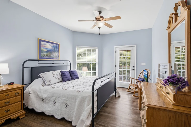 174460535