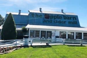 the apple barn and cider mill in sevierville tennessee