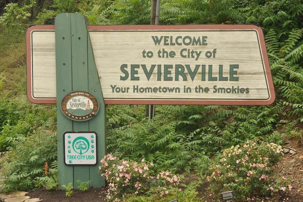 sevierville sign