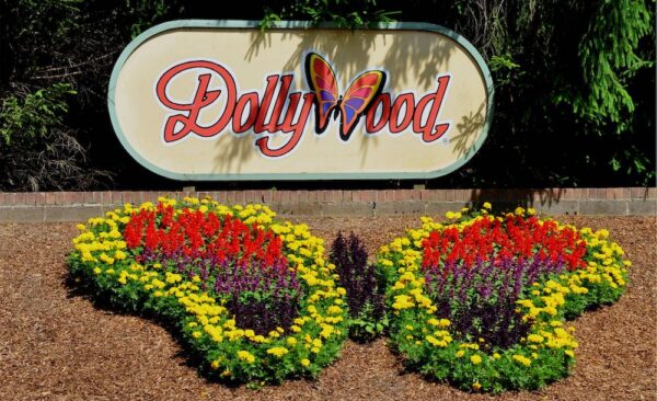 Dollywood sign and butterfly sculpture